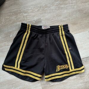 Mitchell & Ness Lakers Black and Gold Women’s Shorts Small Hardwood Classics NWT